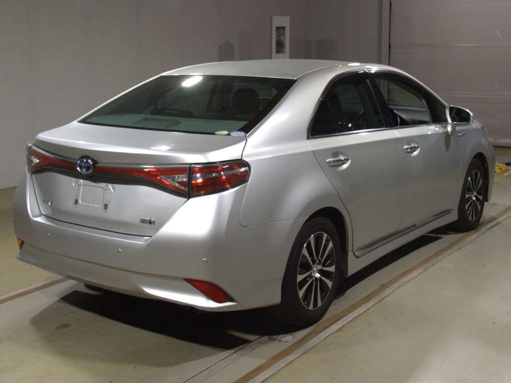 2013 Toyota SAI AZK10[1]