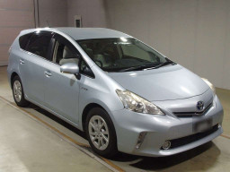 2012 Toyota Prius alpha