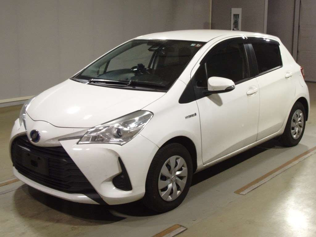 2019 Toyota Vitz NHP130[0]