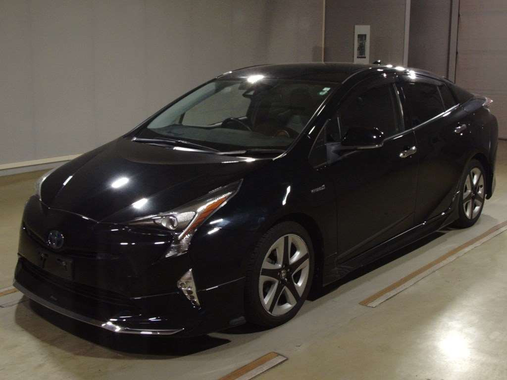 2018 Toyota Prius ZVW51[0]