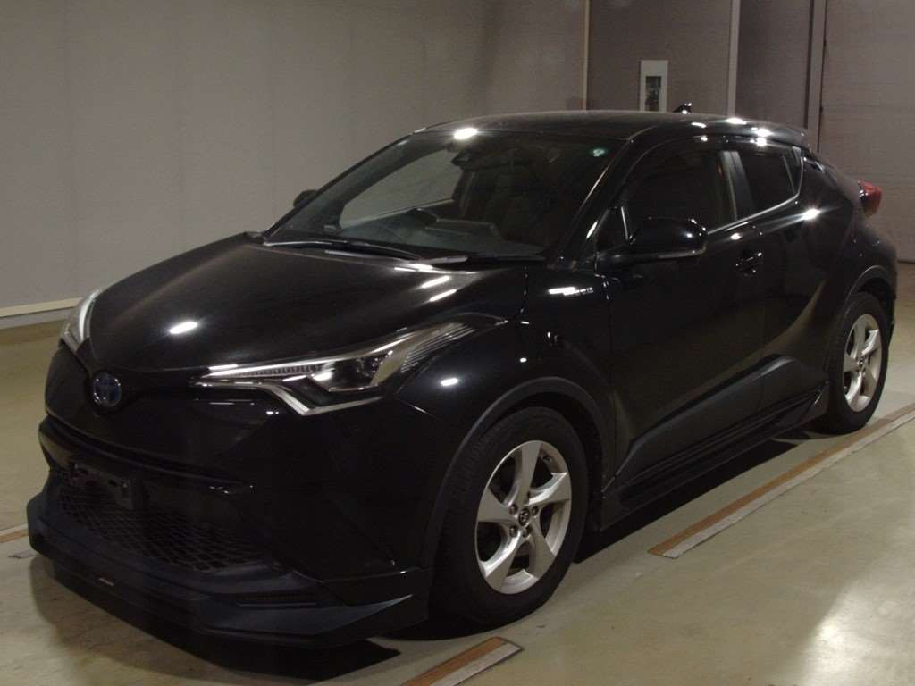 2019 Toyota C-HR ZYX10[0]