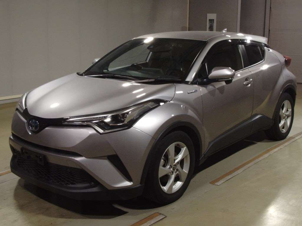 2019 Toyota C-HR ZYX10[0]