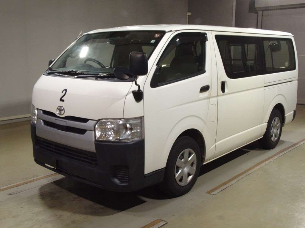 2019 Toyota Hiace Van TRH200V[0]