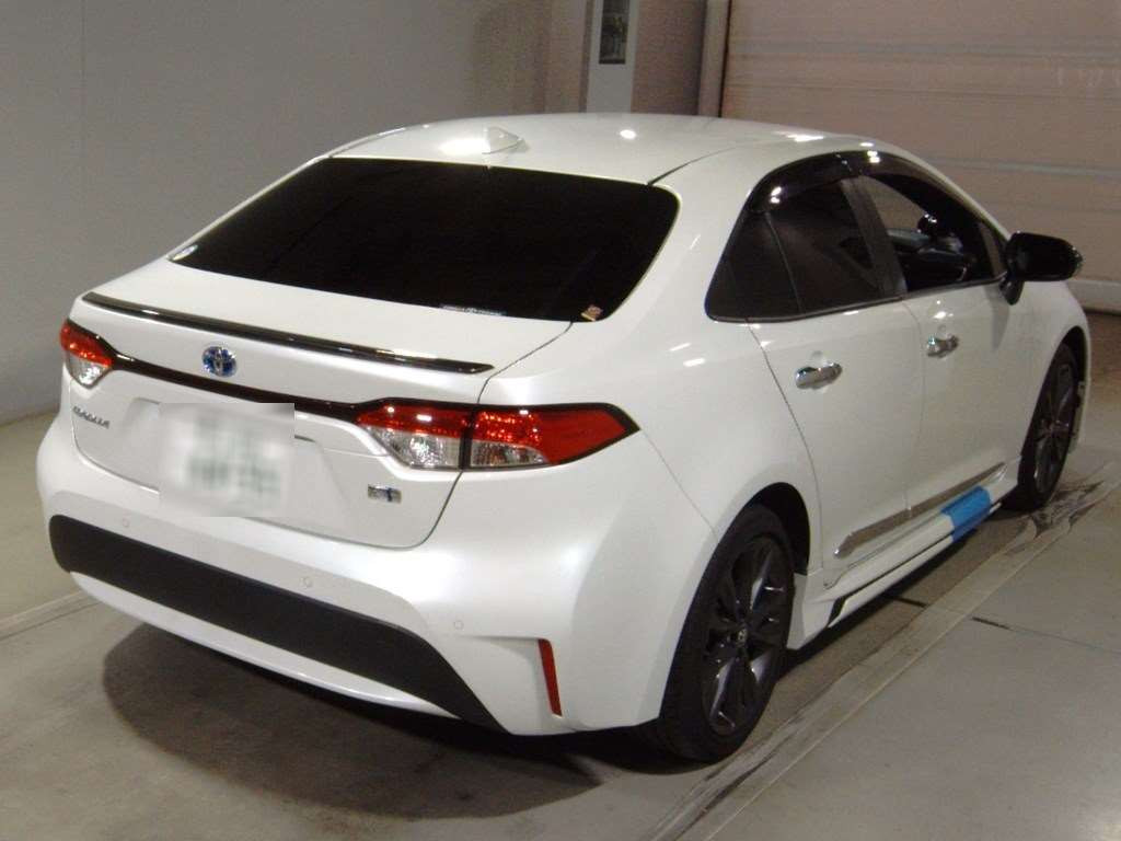 2023 Toyota Corolla Sedan ZWE219[1]