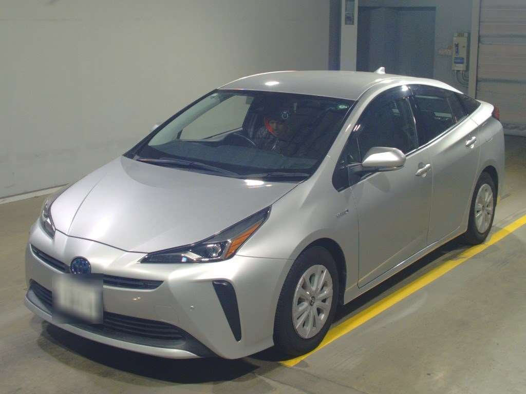 2019 Toyota Prius ZVW51[0]