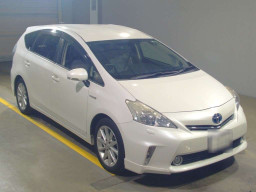 2013 Toyota Prius alpha