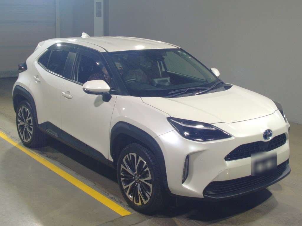 2022 Toyota YARIS CROSS MXPJ10[2]