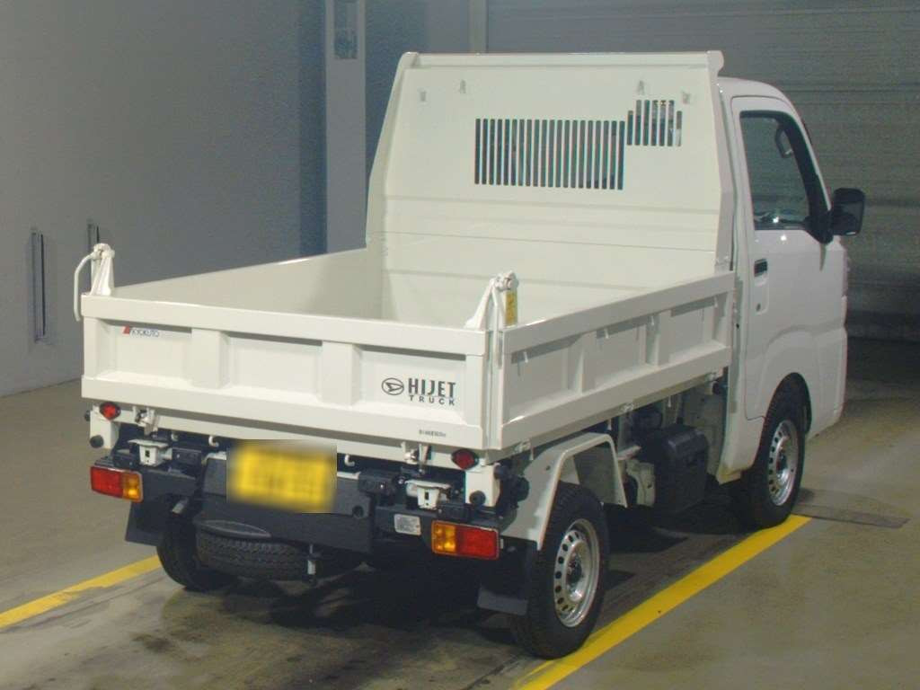 2024 Daihatsu Hijet Truck S510P[1]