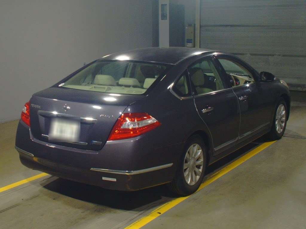 2011 Nissan Teana J32[1]