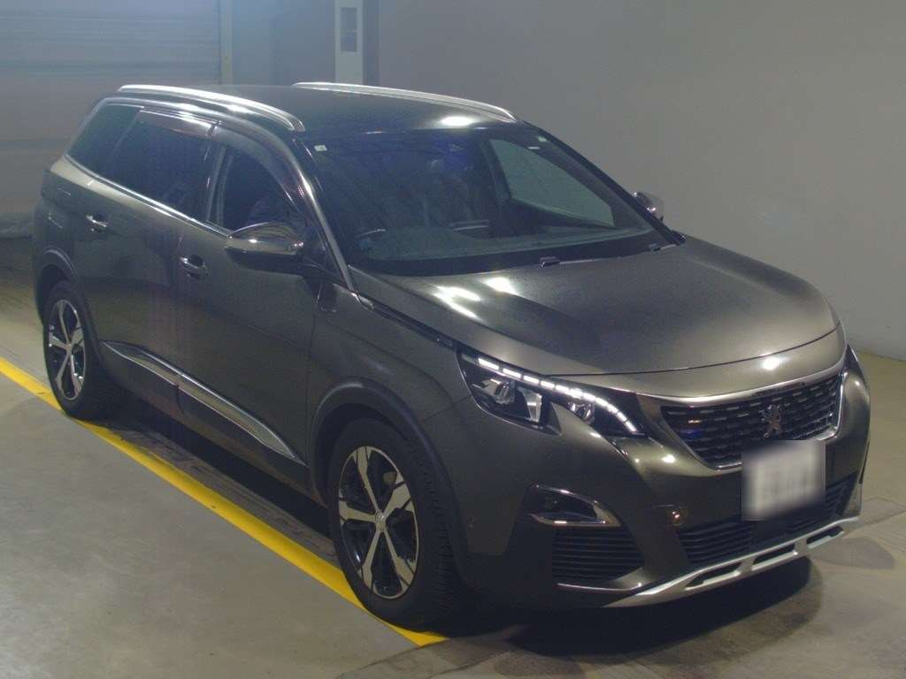 2018 Peugeot 5008 P87AH01[2]