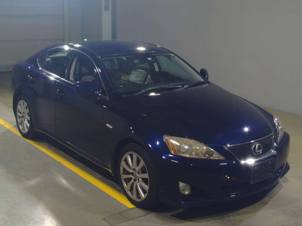 2005 Lexus IS GSE21[2]