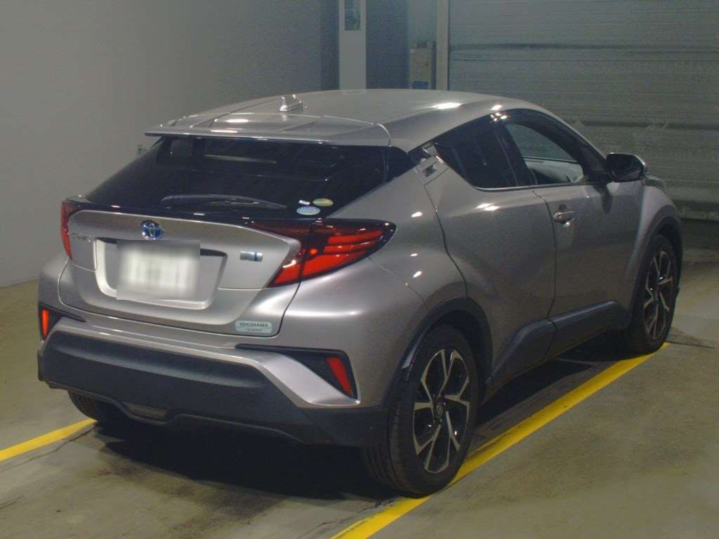 2021 Toyota C-HR ZYX11[1]