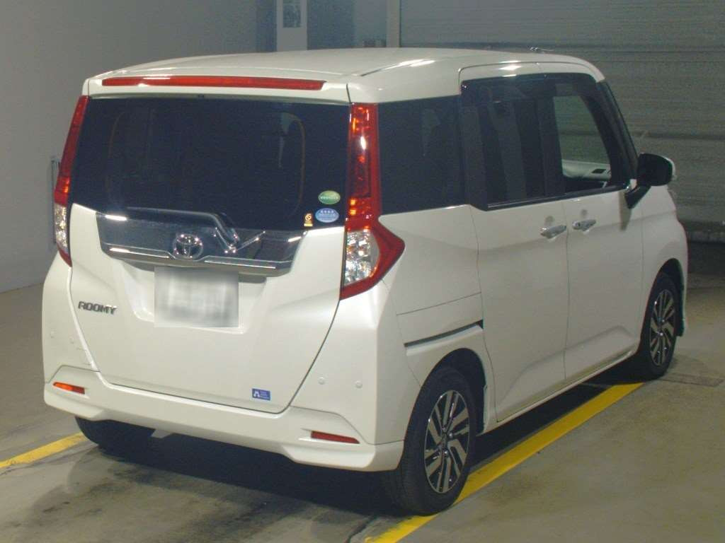 2019 Toyota Roomy M900A[1]