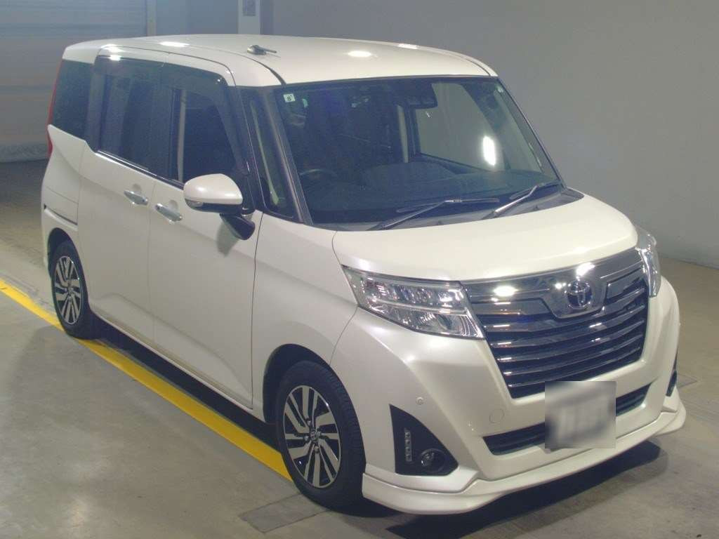 2019 Toyota Roomy M900A[2]