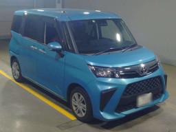 2022 Toyota Roomy