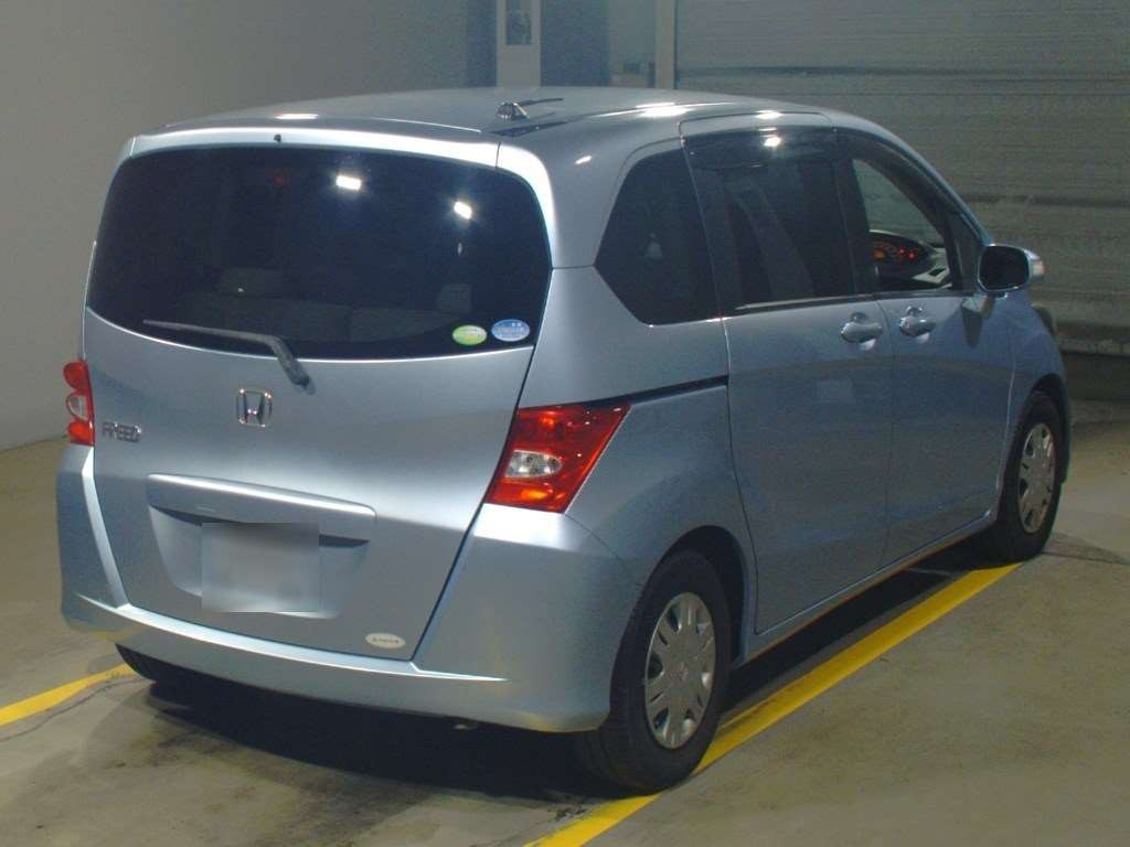 2010 Honda Freed GB3[1]