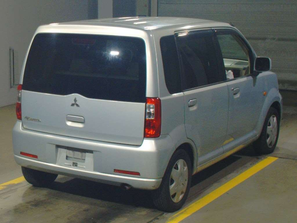 2006 Mitsubishi eK Wagon H81W[1]