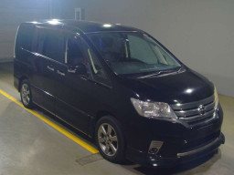 2011 Nissan Serena