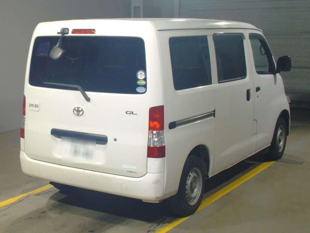 2016 Toyota Liteace Van S402M[1]