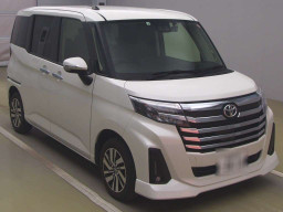 2022 Toyota Roomy