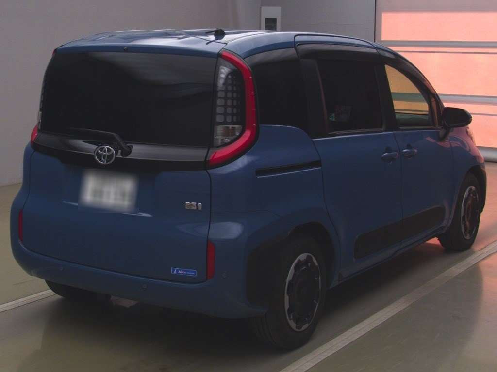 2022 Toyota Sienta MXPL10G[1]