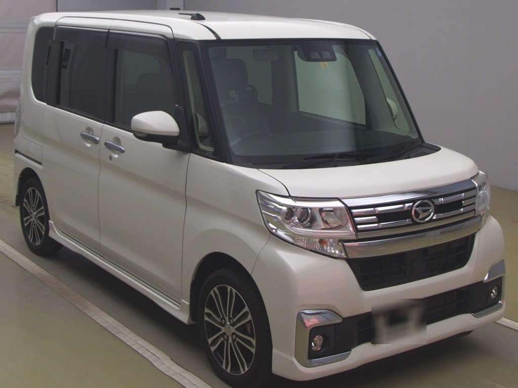 2017 Daihatsu Tanto Custom LA600S[2]