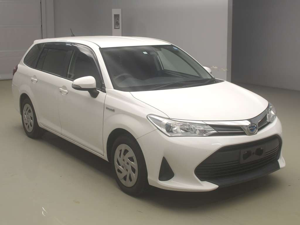 2019 Toyota Corolla Fielder NKE165G[2]