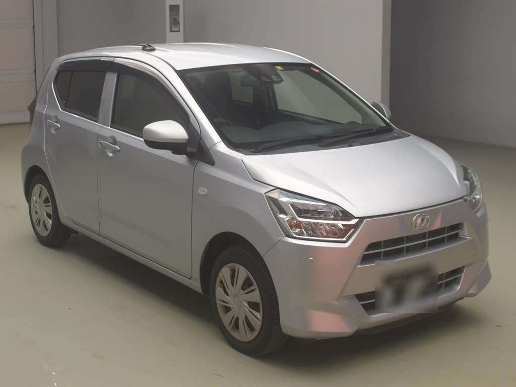 2021 Daihatsu Mira es LA350S[2]