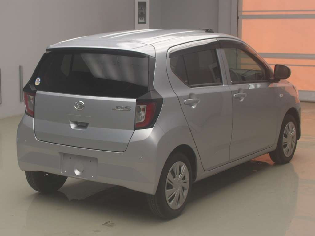 2021 Daihatsu Mira es LA350S[1]