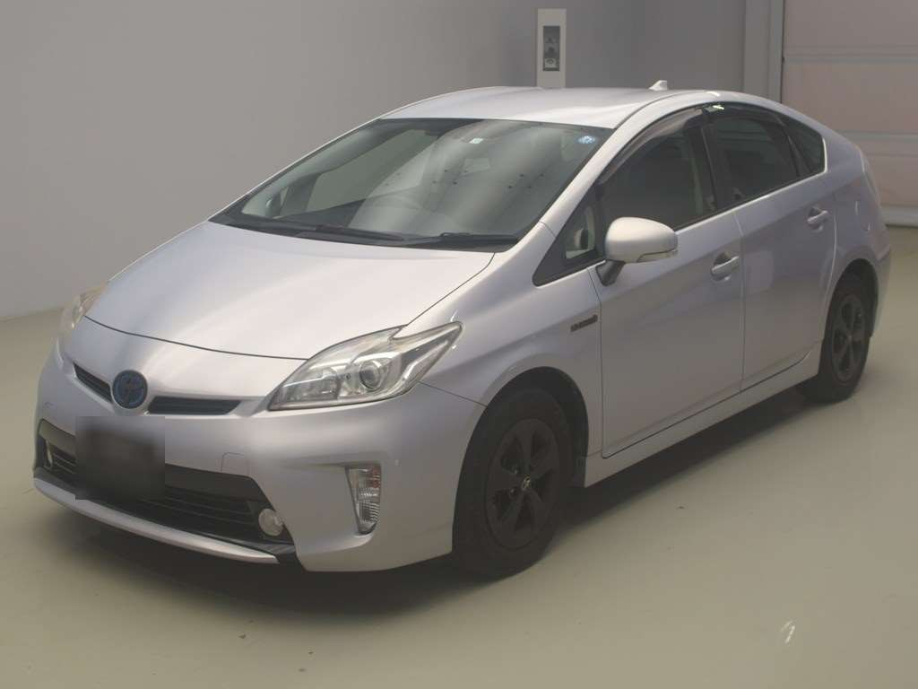 2013 Toyota Prius ZVW30[0]