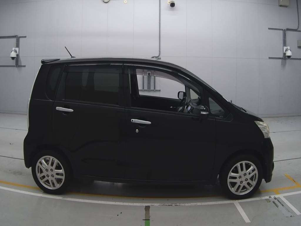 2012 Daihatsu Move LA100S[2]