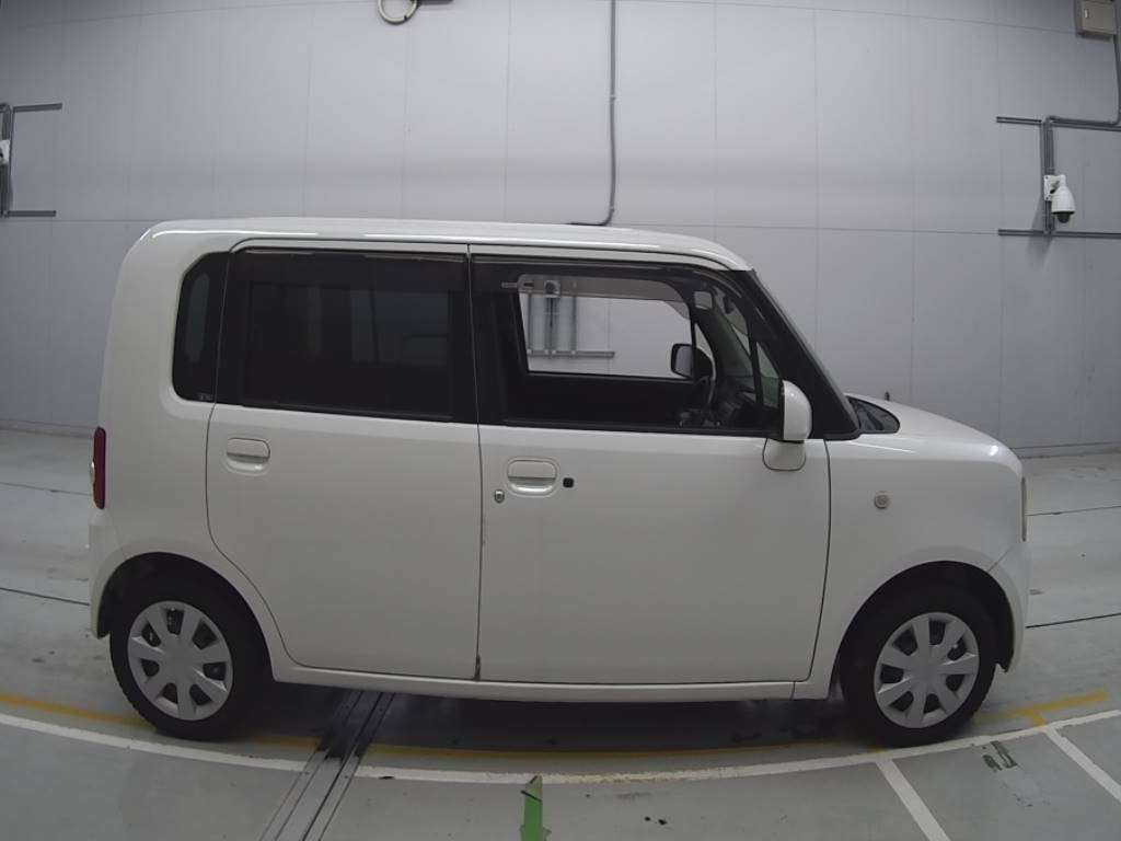 2012 Daihatsu Move Conte L575S[2]