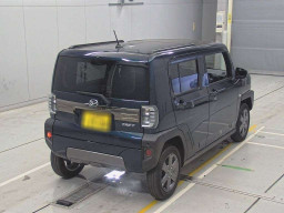 2023 Daihatsu TAFT