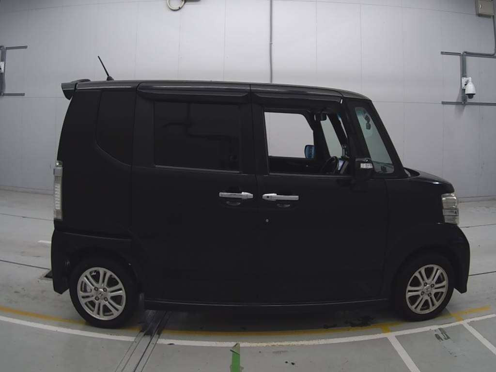 2012 Honda N-BOX CUSTOM JF1[2]