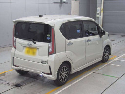 2017 Daihatsu Move Custom