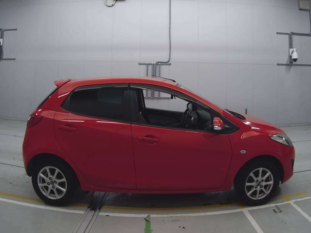 2013 Mazda Demio DEJFS[2]