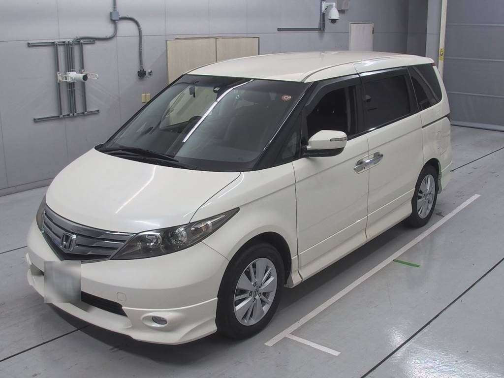 2012 Honda Elysion RR1[0]