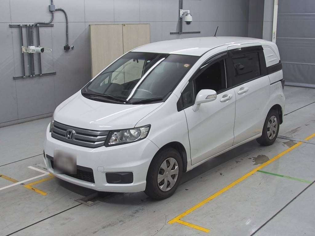 2014 Honda Freed Spike GB3[0]