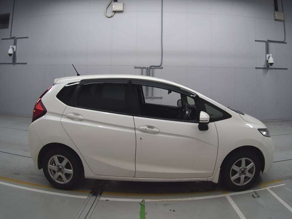 2013 Honda Fit GK3[2]