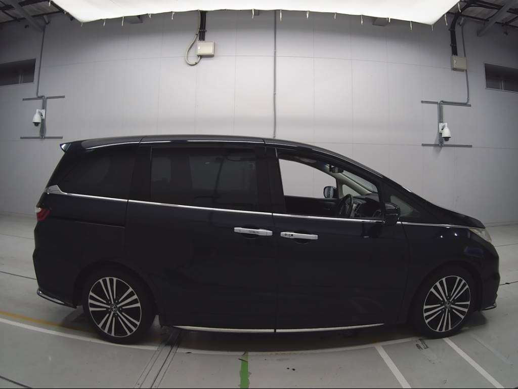 2013 Honda Odyssey RC1[2]