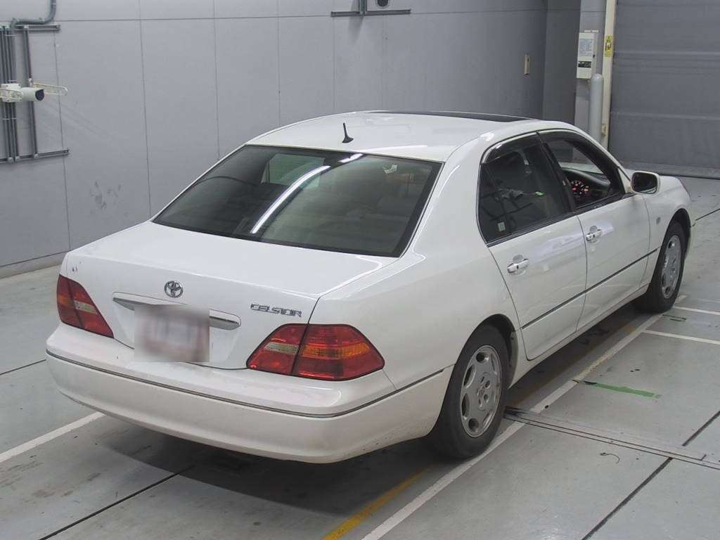 2001 Toyota Celsior UCF31[1]