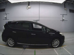 2013 Toyota Prius alpha