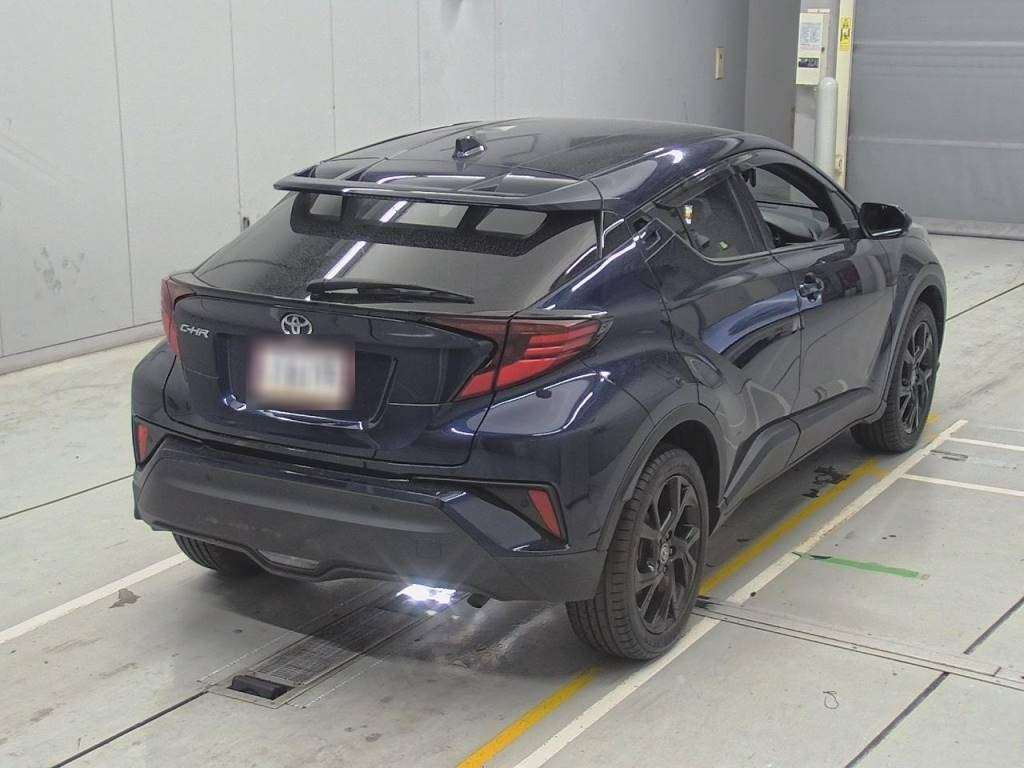 2021 Toyota C-HR NGX50[1]