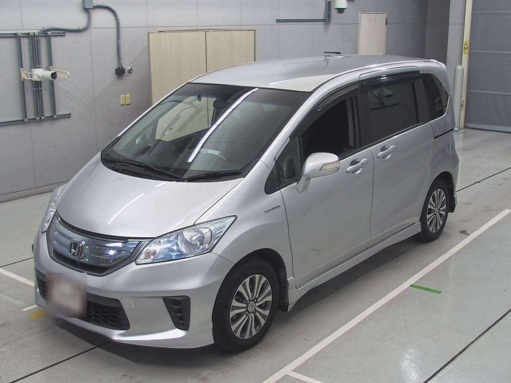 2013 Honda Freed hybrid GP3[0]