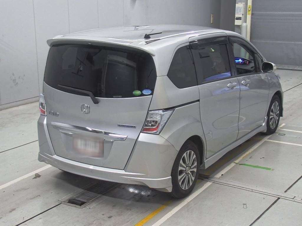 2013 Honda Freed hybrid GP3[1]