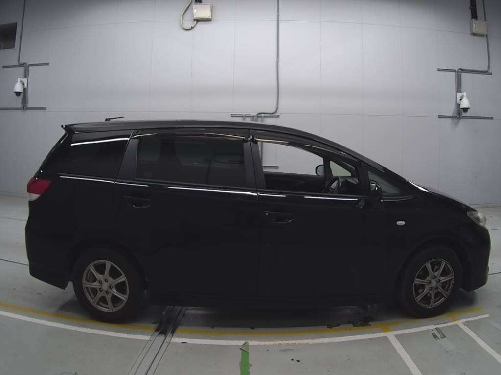 2012 Toyota Wish ZGE20G[2]