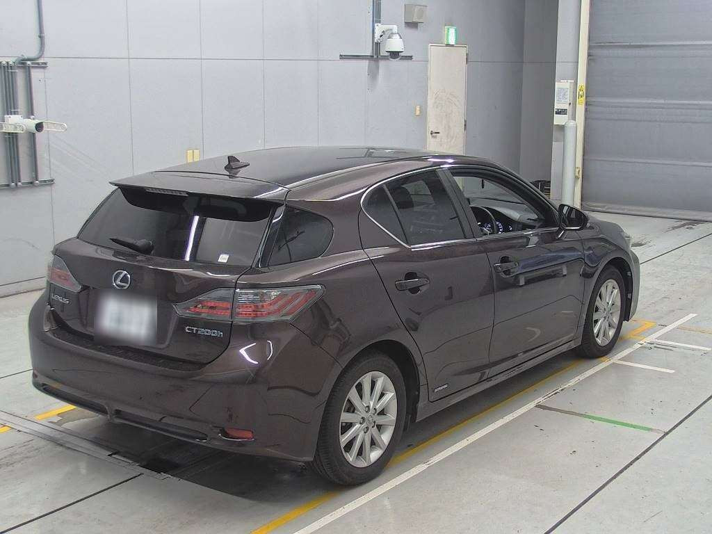 2012 Lexus CT ZWA10[1]