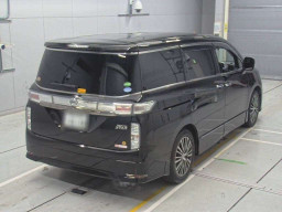 2015 Nissan Elgrand