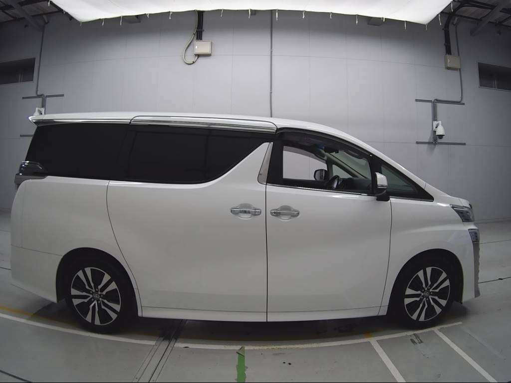 2020 Toyota Vellfire AGH30W[2]