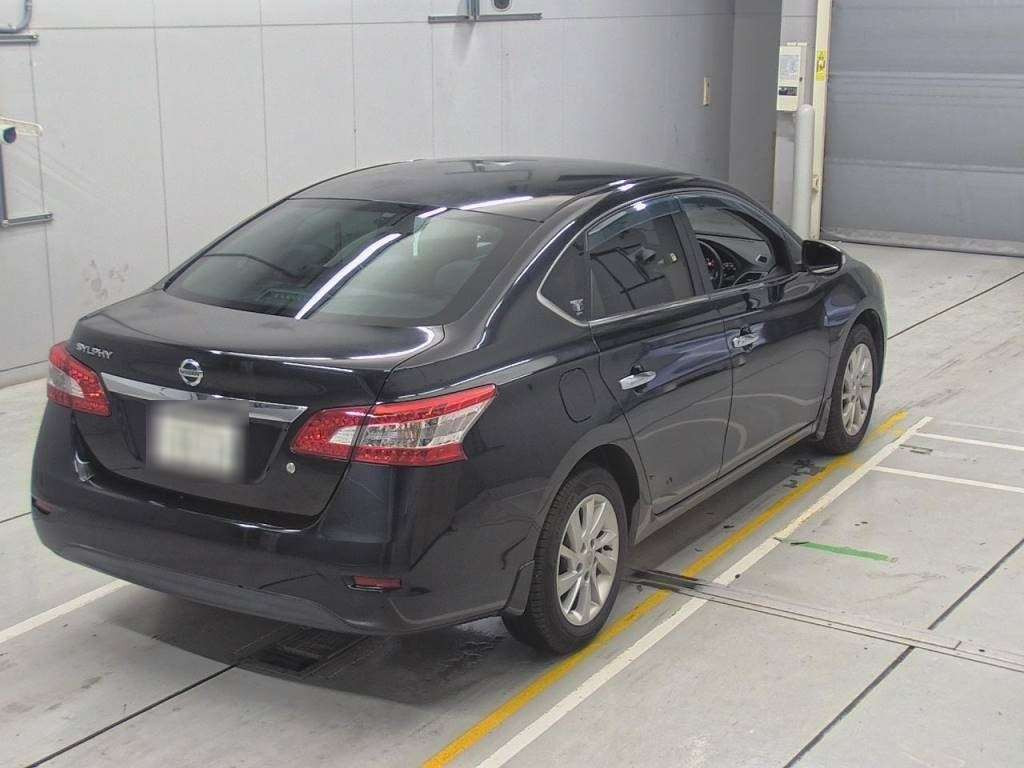 2013 Nissan SYLPHY TB17[1]